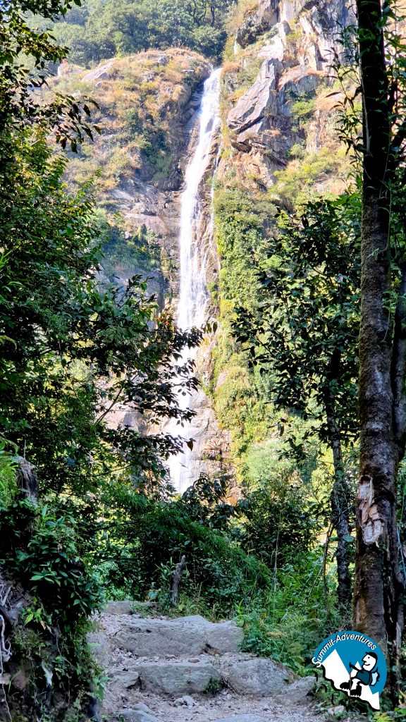 Khabru waterfall 